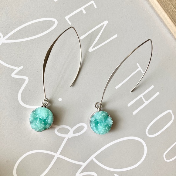 Blue/Green Cluster Irregular Drop Silver Earrings - Picture 2 of 3